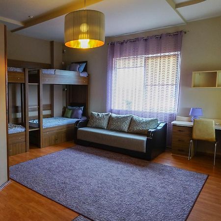 City Hostel Panorama Úzhgorod Habitación foto
