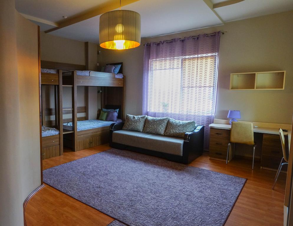 City Hostel Panorama Úzhgorod Habitación foto